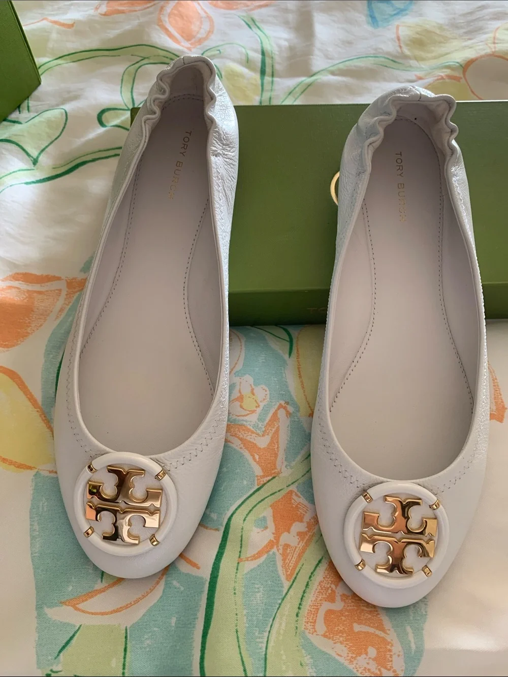 Tory Burch White Leather Logo Ballet Flats with Gold Emblem color gardenia
